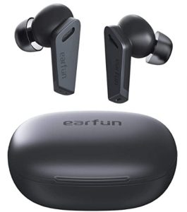 bluetooth earbuds