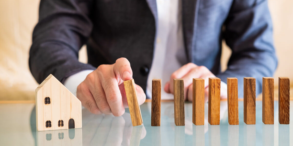 Share Hyperlocal Neighborhood Guides